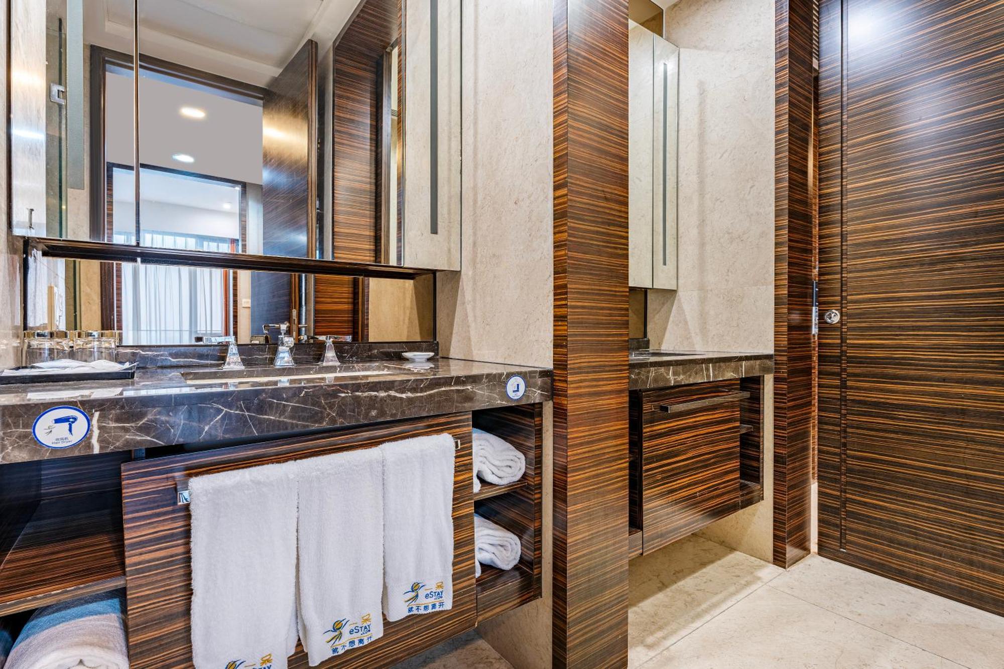 Estay Residence-Poly World Trade Center Canton Extérieur photo